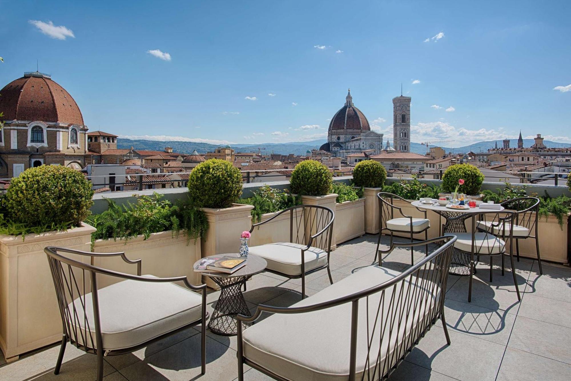 Tivoli Palazzo Gaddi Firenze Hotel Buitenkant foto The hotel's rooftop terrace